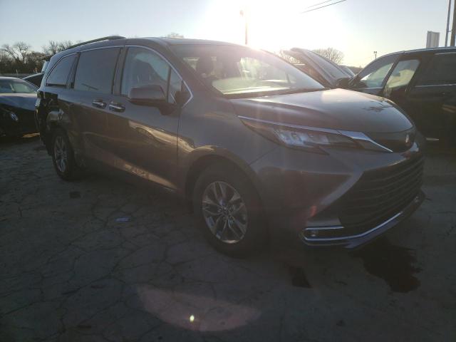 2021 TOYOTA SIENNA XLE VIN: 5TDYRKEC0MS011204