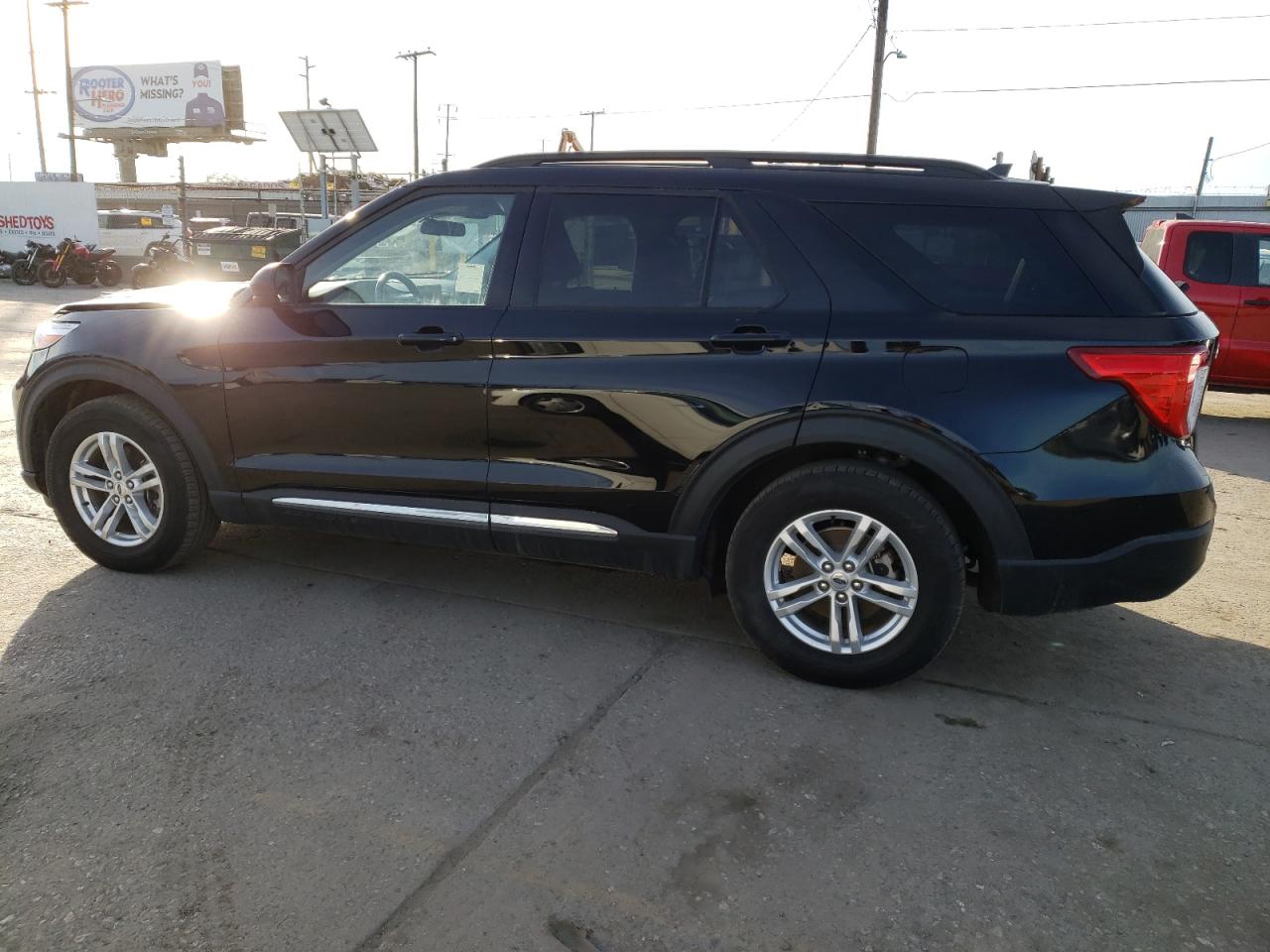 2022 FORD EXPLORER XLT VIN:1FMSK7DH9NGA71462