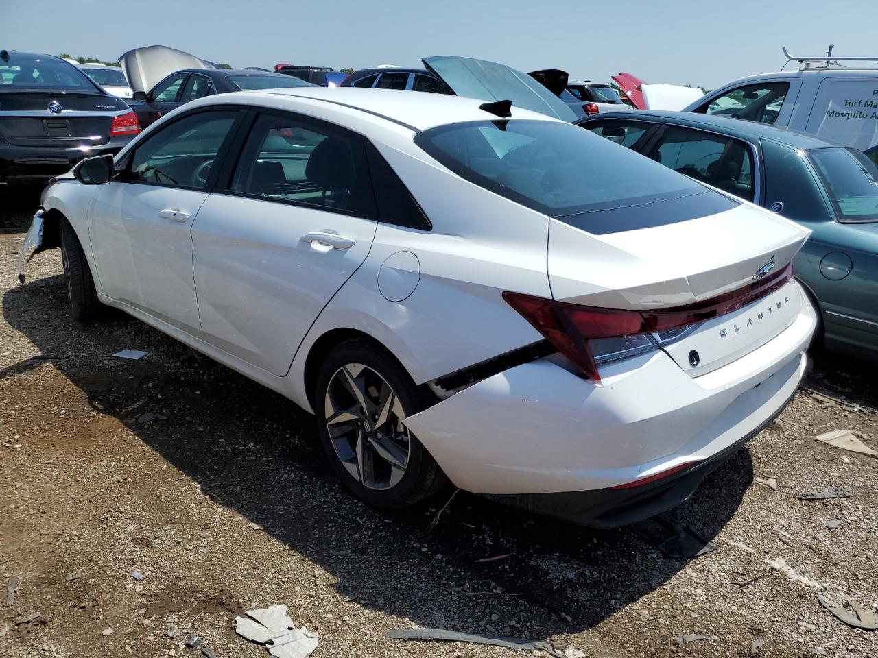 2023 HYUNDAI ELANTRA SEL VIN:5NPLS4AG9PH107135