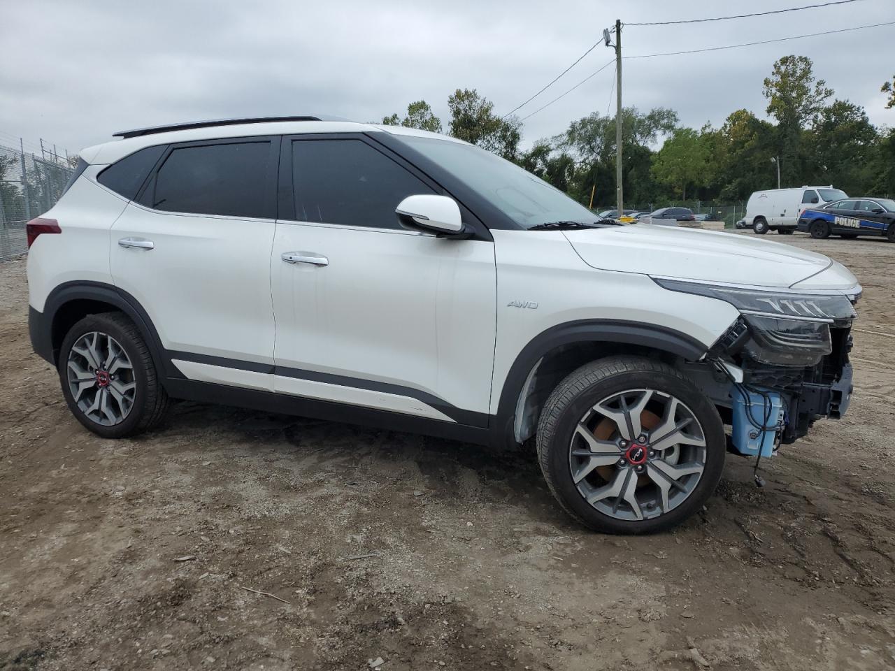 2022 KIA SELTOS SX VIN:KNDETCA28N7254911