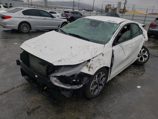2021 KIA FORTE FE VIN: 3KPF24AD6ME403684