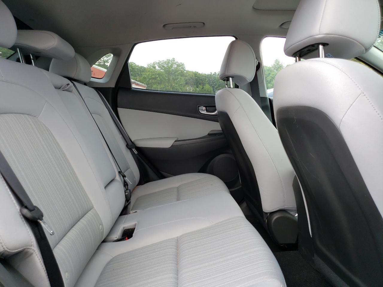 2022 HYUNDAI KONA SEL VIN:KM8K3CAB0NU764444