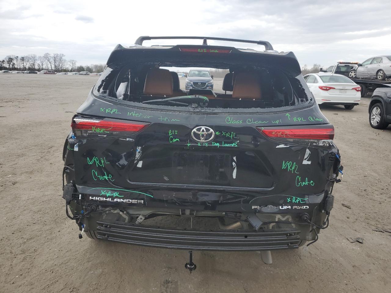 2022 TOYOTA HIGHLANDER PLATINUM VIN:5TDFZRBH5NS183522