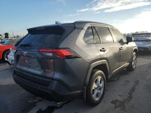 2021 TOYOTA RAV4 XLE VIN: 2T3W1RFV3MC132851