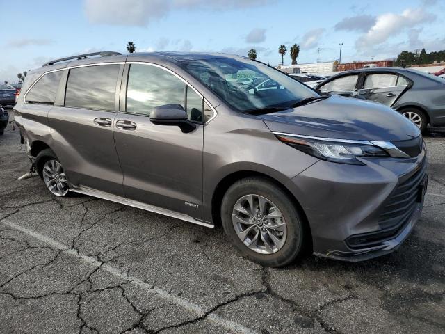 2021 TOYOTA SIENNA LE VIN: 5TDBRKEC6MS012444