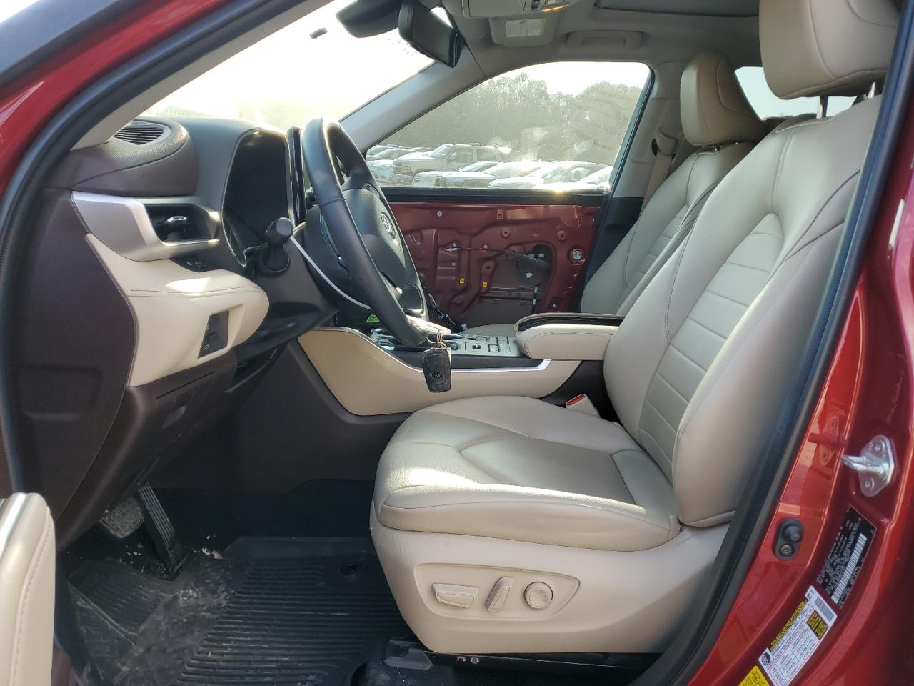 2022 TOYOTA HIGHLANDER XLE VIN:5TDGZRBH1NS577071