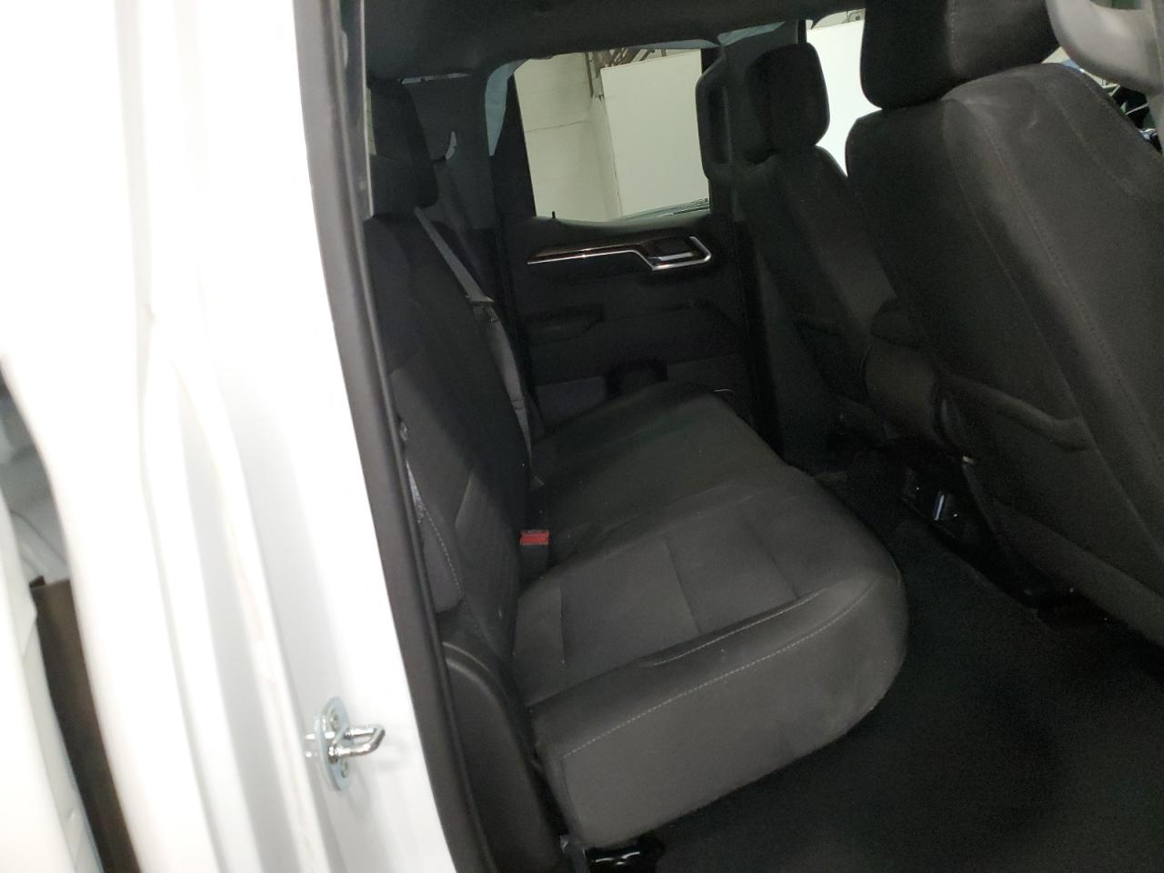 2022 CHEVROLET SILVERADO K1500 LT VIN:1GCRDDEDXNZ544197