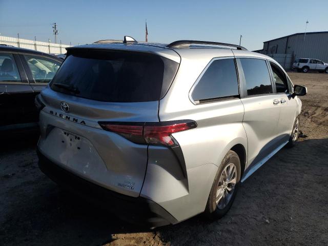 2021 TOYOTA SIENNA XLE VIN: 5TDYRKEC6MS056955