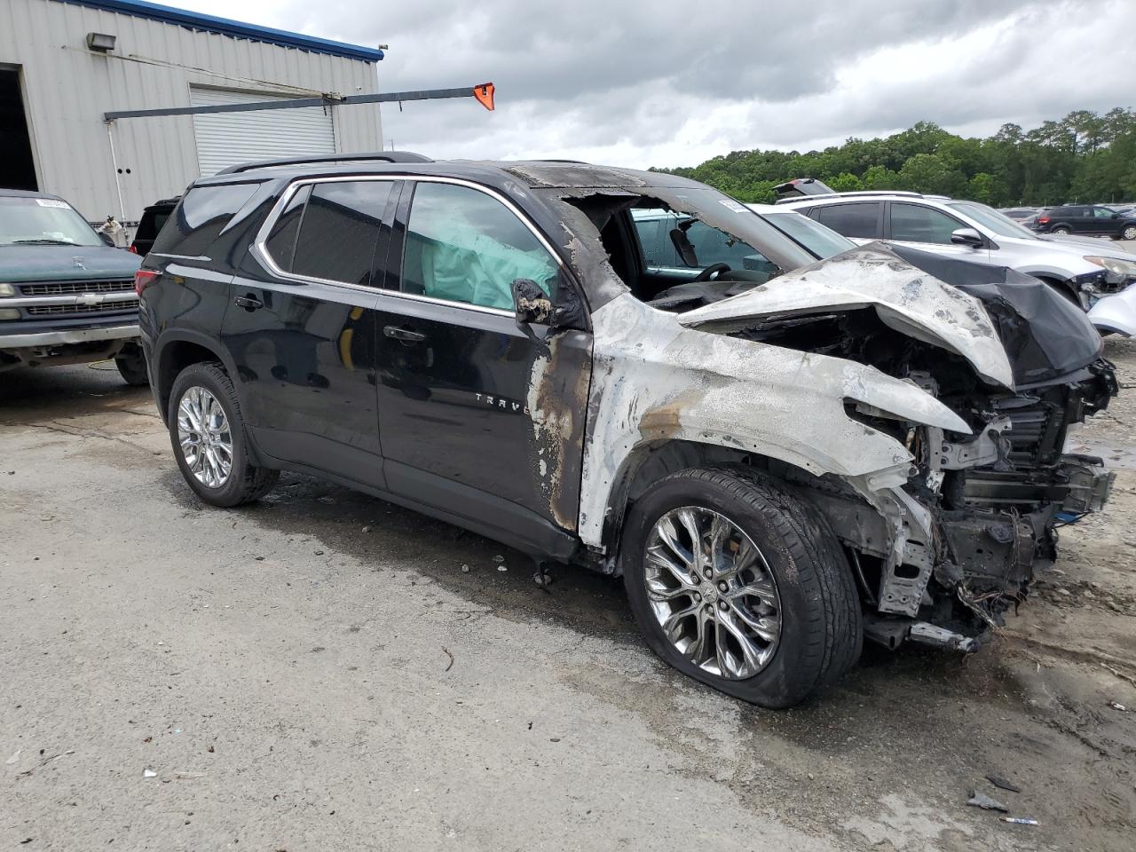 2023 CHEVROLET TRAVERSE LT VIN:1GNERHKW9PJ185804