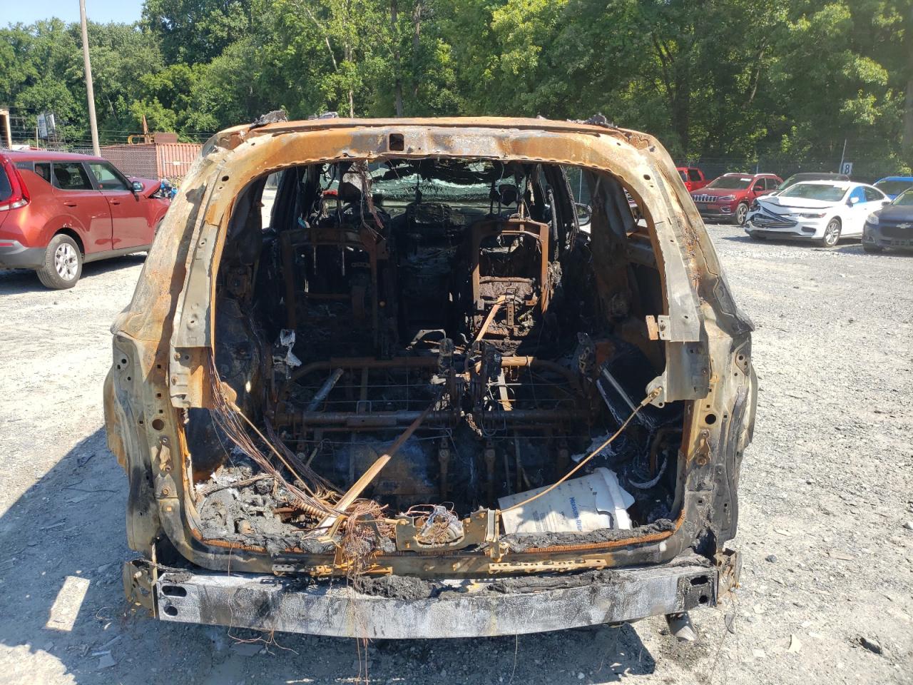 2022 TOYOTA SIENNA XLE VIN:5TDJRKEC5NS110880