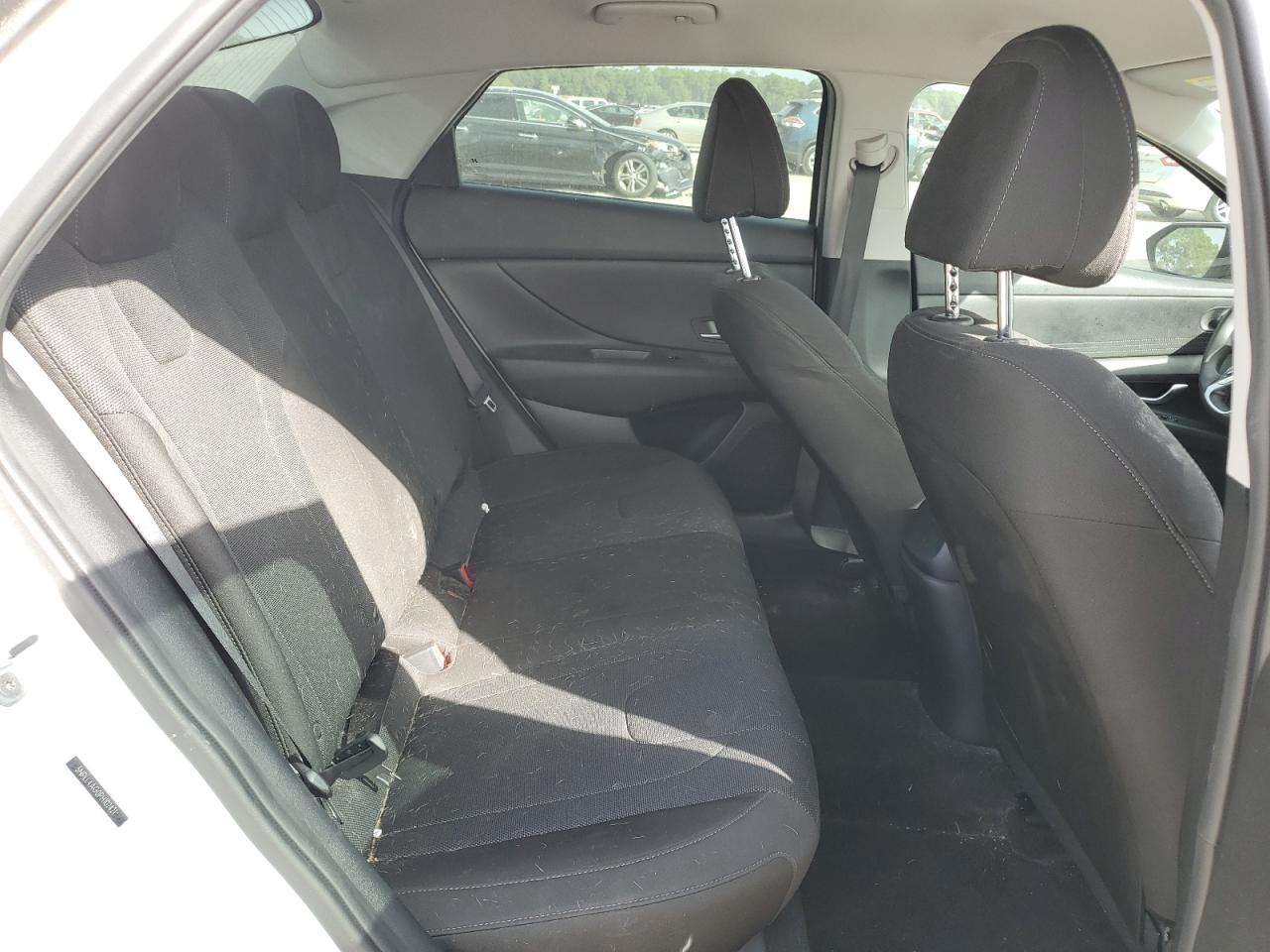 2023 HYUNDAI ELANTRA SE VIN:5NPLL4AG0PH102421