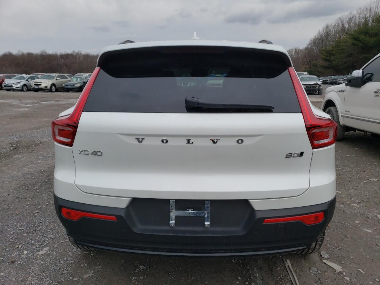 2023 VOLVO XC40 PLUS VIN:YV4L12UW0P2951007