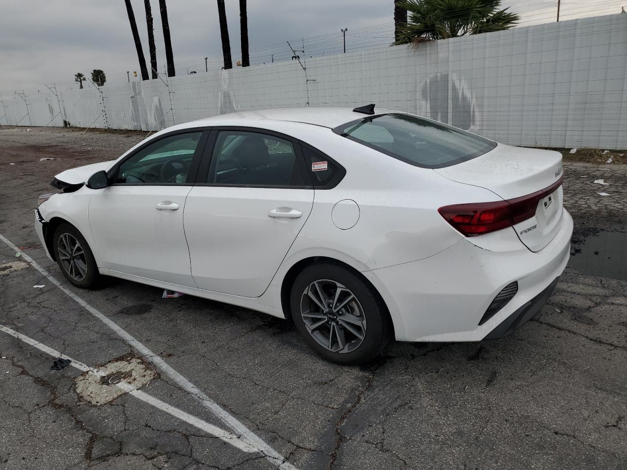 2022 KIA FORTE FE VIN:3KPF24AD2NE476231