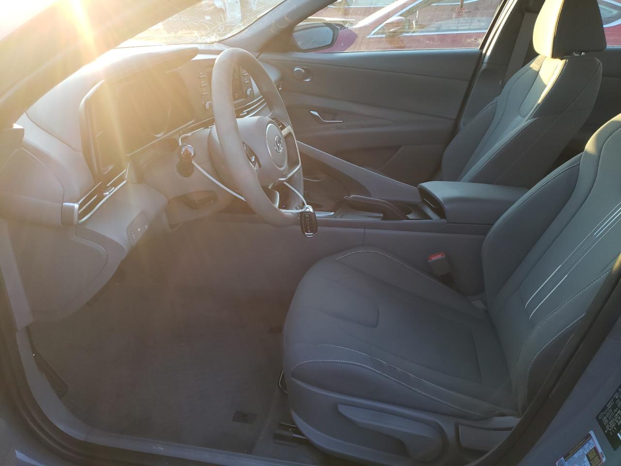 2023 HYUNDAI ELANTRA SEL VIN:KMHLM4AG6PU392906