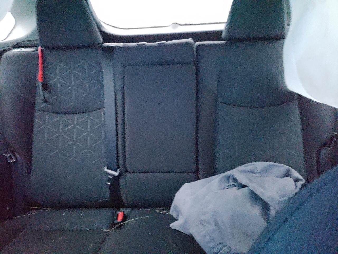 2022 TOYOTA RAV4 XLE VIN:2T3R1RFV5NC319880