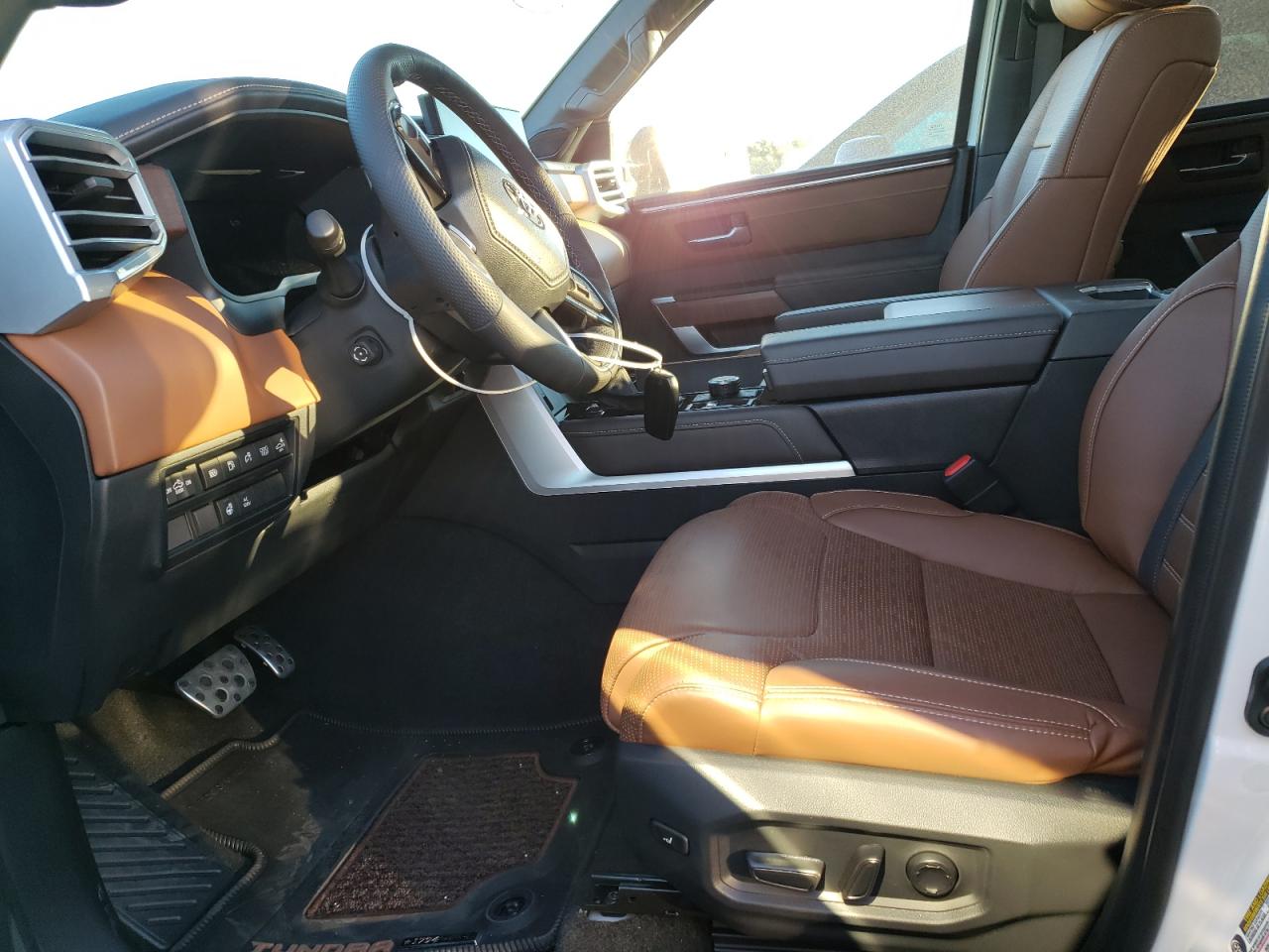 2023 TOYOTA TUNDRA CREWMAX PLATINUM VIN:5TFMC5DB0PX025404