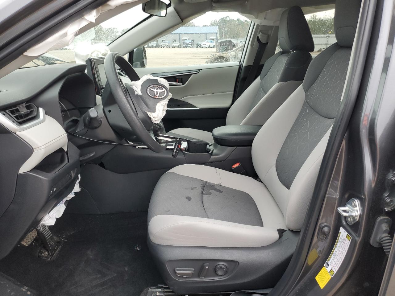 2022 TOYOTA RAV4 XLE VIN:2T3W1RFV9NC209952