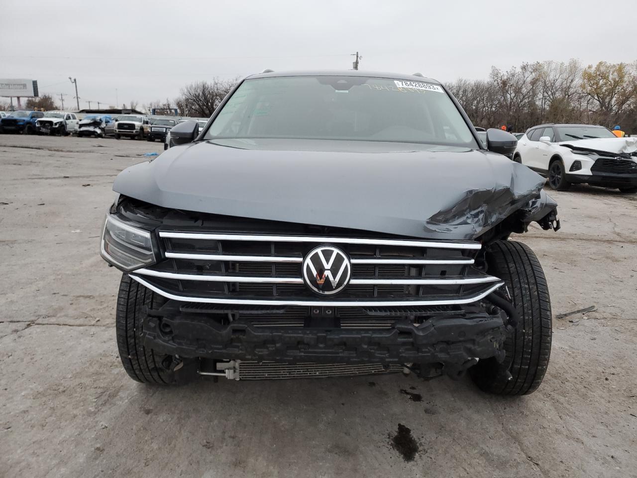 2022 VOLKSWAGEN TIGUAN SE VIN:3VV2B7AX2NM161561