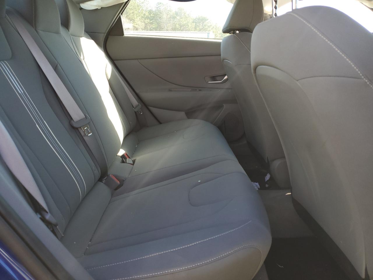2023 HYUNDAI ELANTRA SEL VIN:KMHLM4AG5PU379158