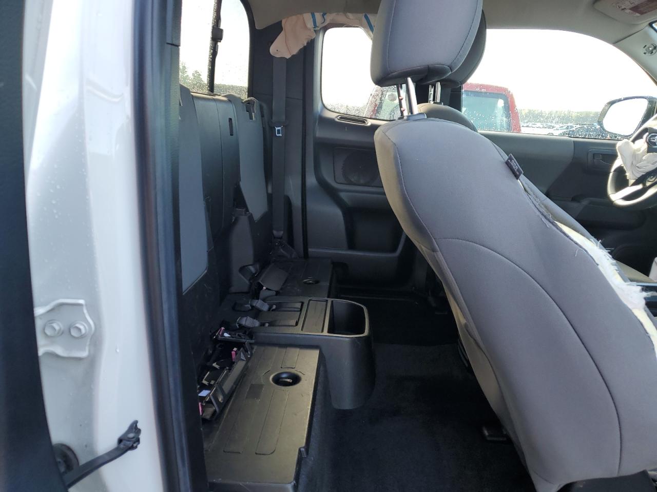 2022 TOYOTA TACOMA ACCESS CAB VIN:3TYSZ5AN0NT093570