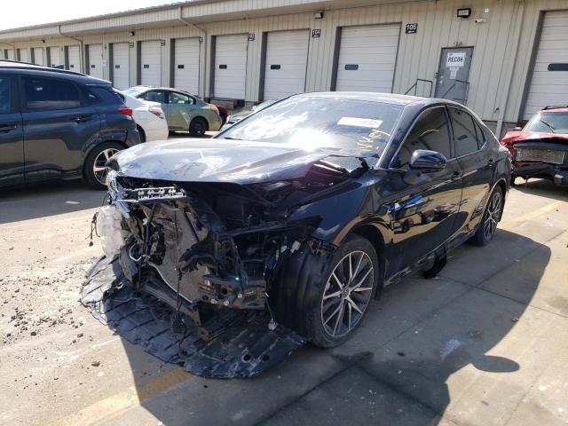 2021 TOYOTA CAMRY XLE VIN: 4T1F11AKXMU612729