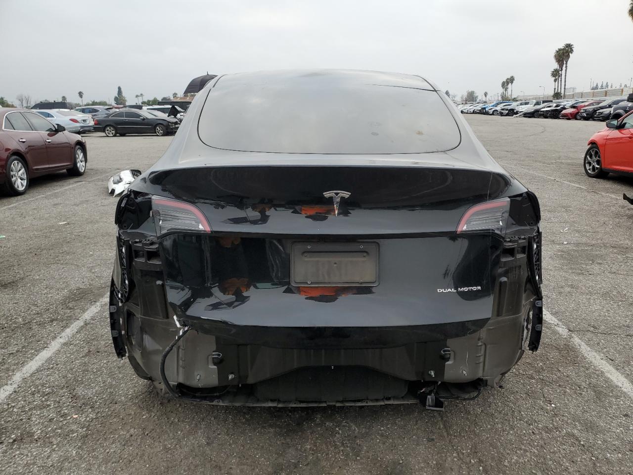 2023 TESLA MODEL Y  VIN:7SAYGDEE5PA025854