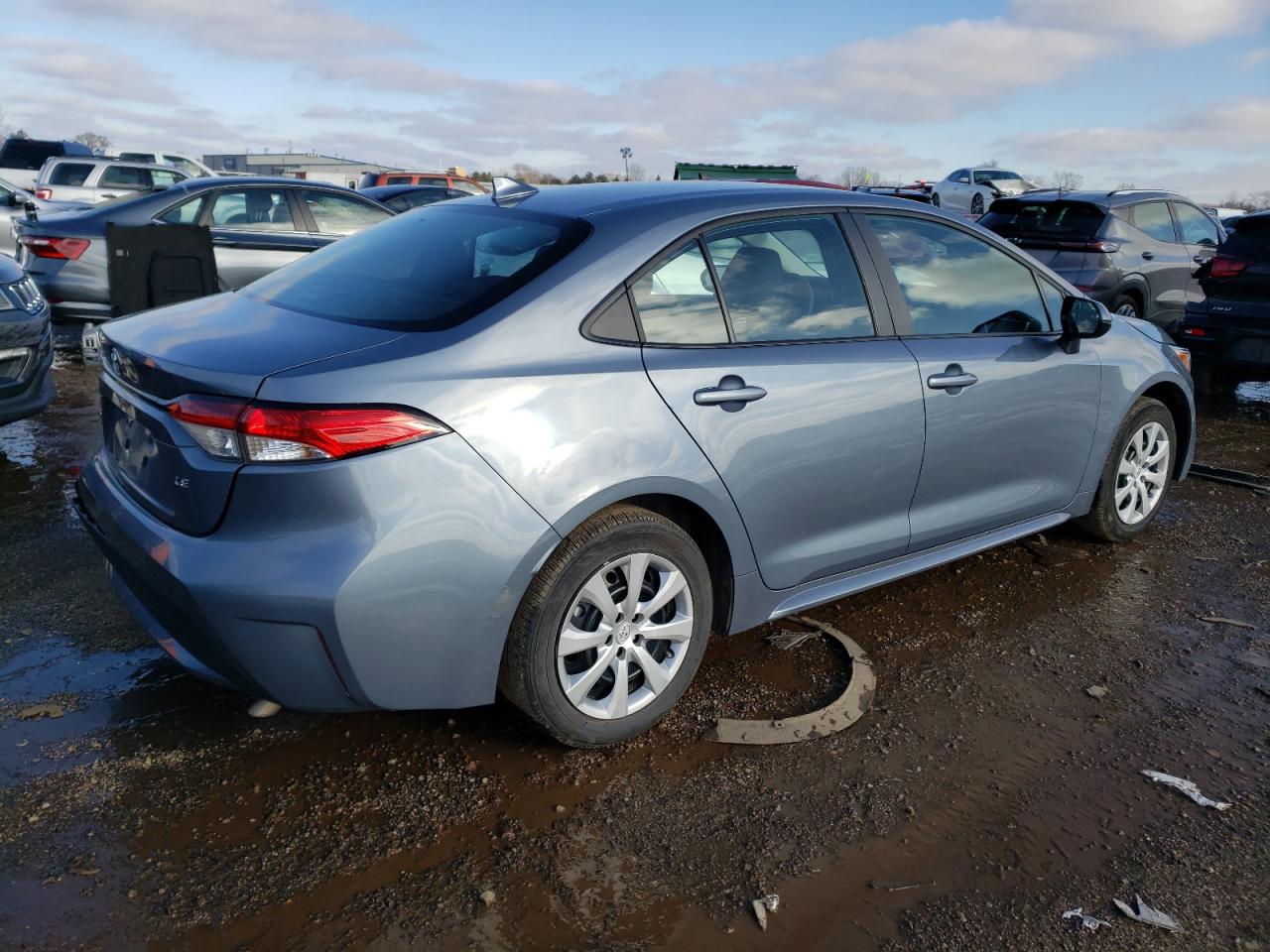 2022 TOYOTA COROLLA LE VIN:5YFEPMAE2NP360337