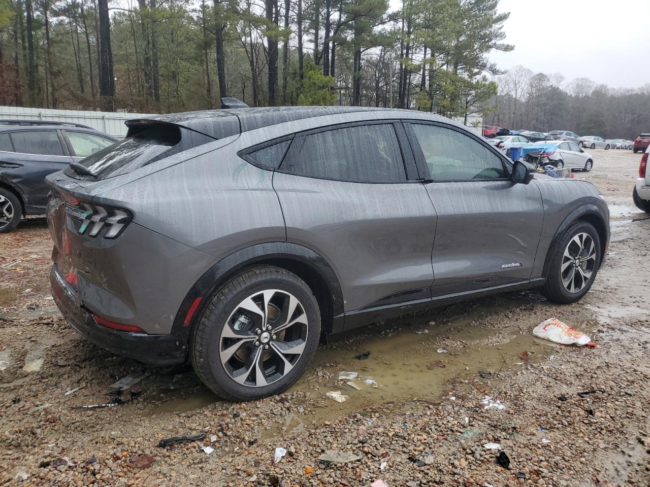 2023 FORD MUSTANG MACH-E PREMIUM VIN:3FMTK3SU1PMA92196