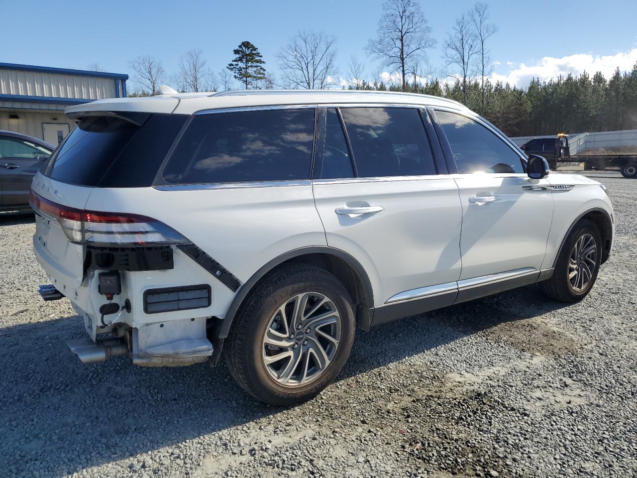 2023 LINCOLN AVIATOR  VIN:5LM5J6XC8PGL11174