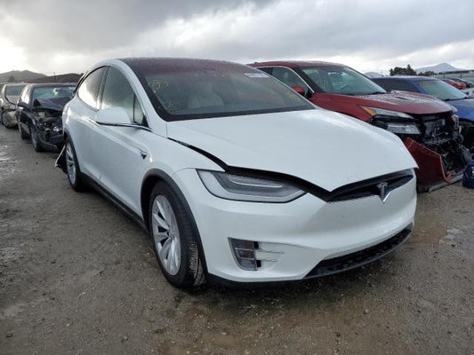 2021 TESLA MODEL X VIN: 5YJXCDE25MF305654