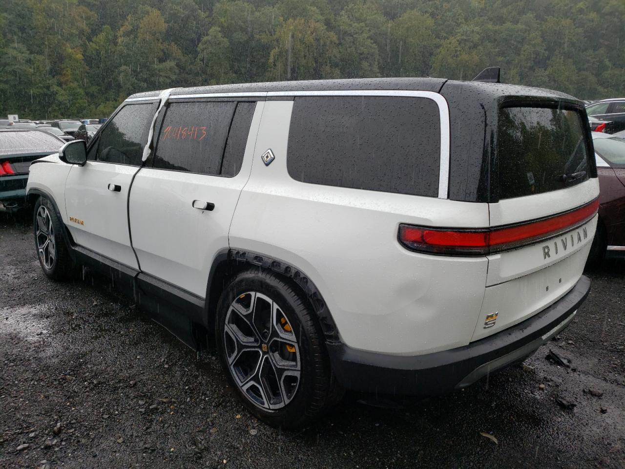 2022 RIVIAN R1S LAUNCH EDITION VIN:7PDSGABL3NN001275