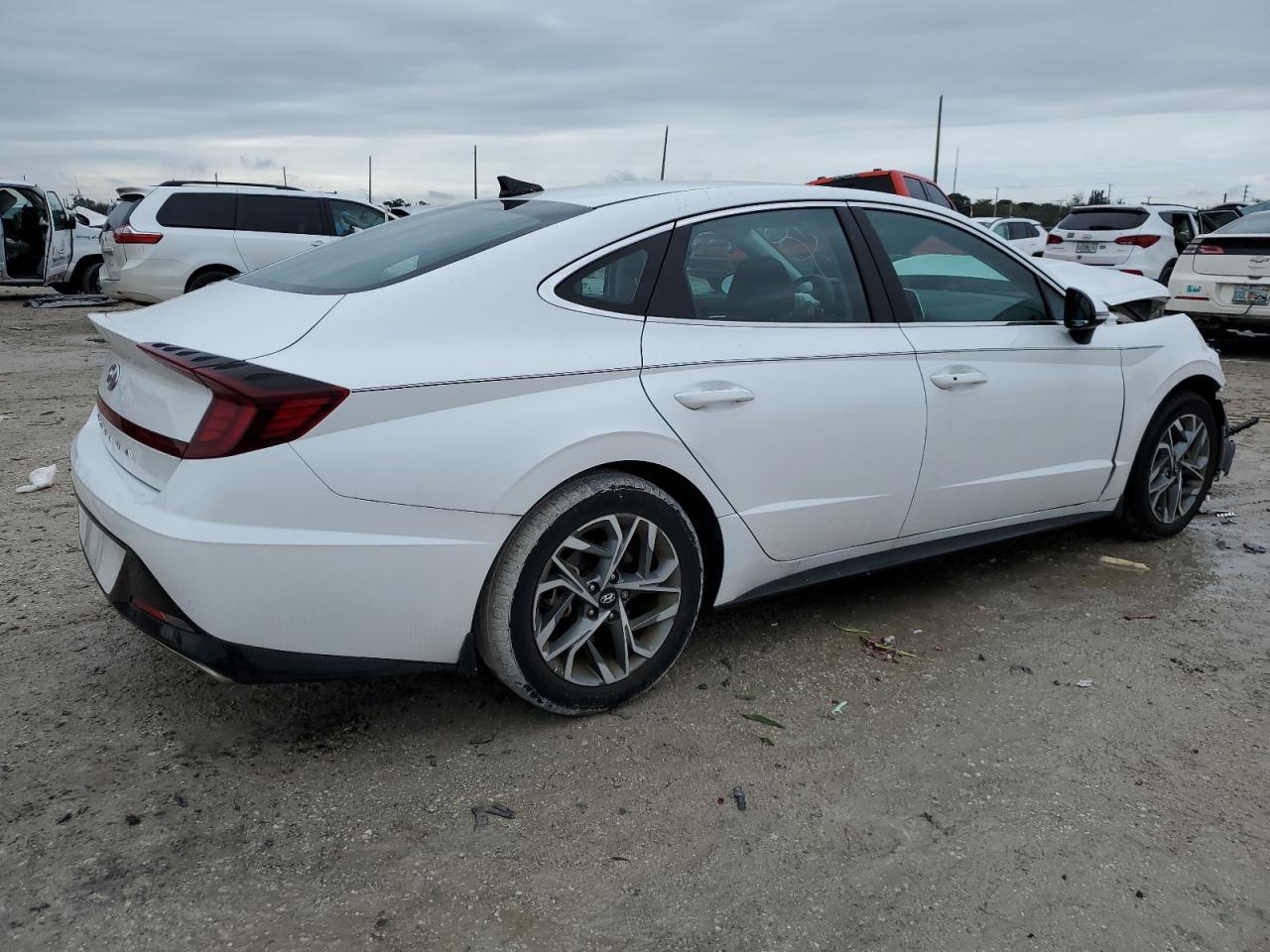 2022 HYUNDAI SONATA SEL VIN:KMHL64JA5NA205255
