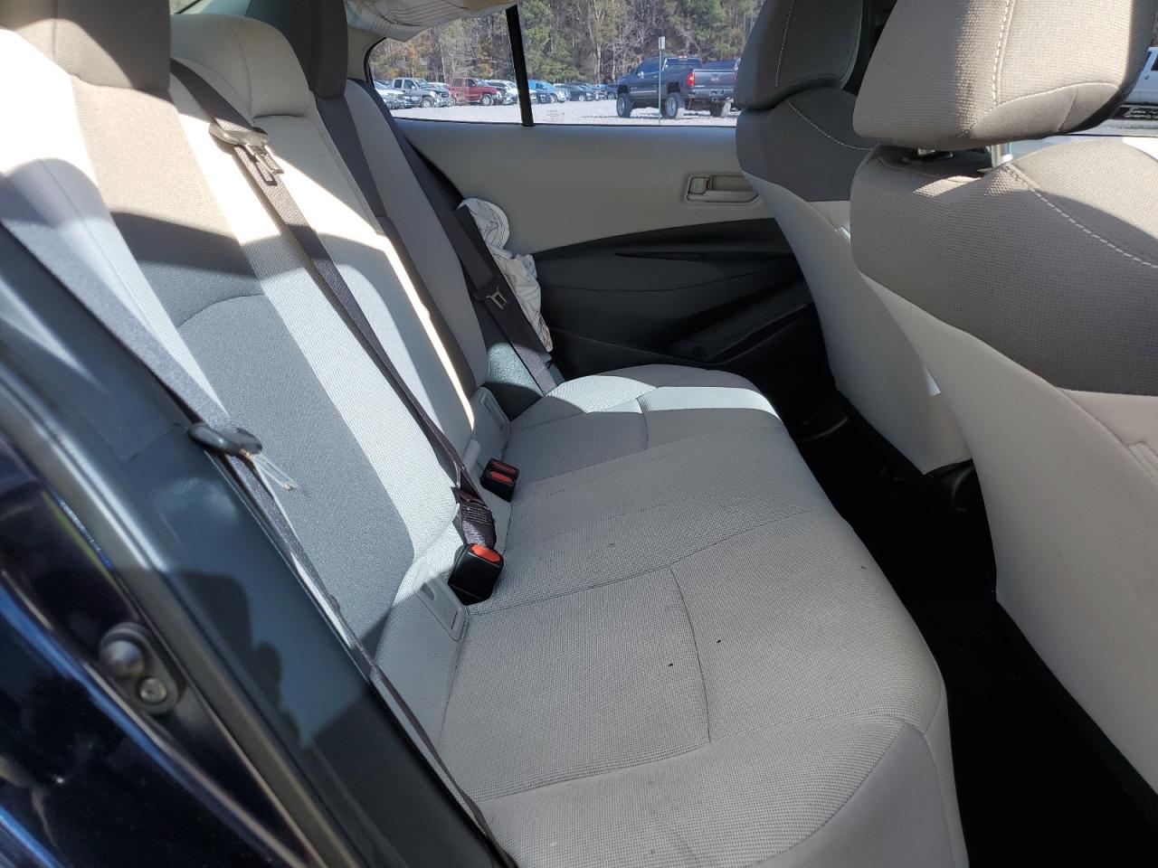 2022 TOYOTA COROLLA LE VIN:5YFEPMAE4NP320177