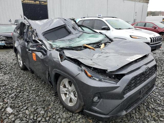 2021 TOYOTA RAV4 XLE VIN: 2T3P1RFV8MC229080