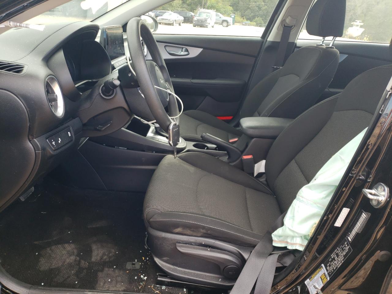 2022 KIA FORTE FE VIN:3KPF24AD3NE418693