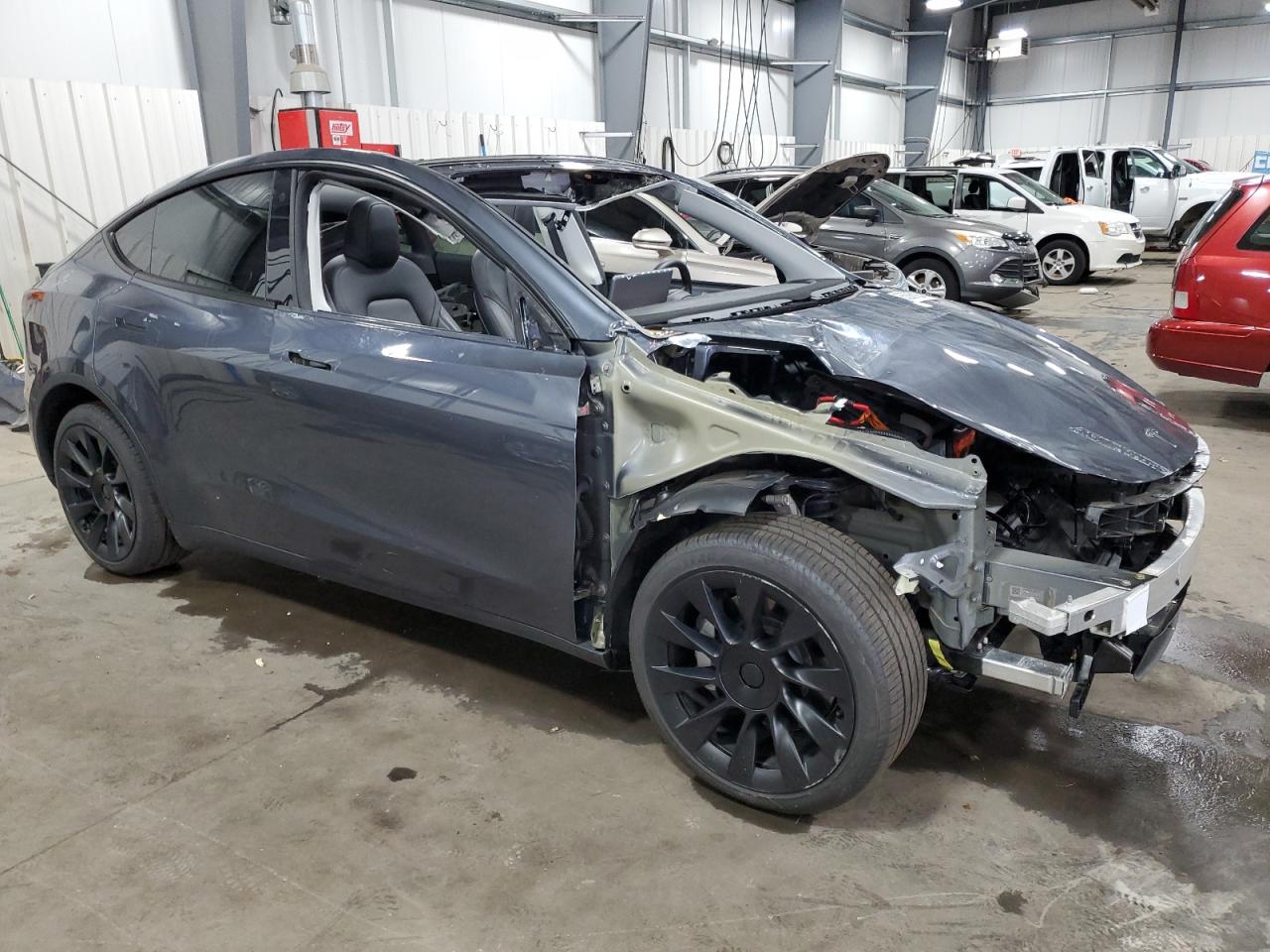 2022 TESLA MODEL Y  VIN:7SAYGDEE2NA013884