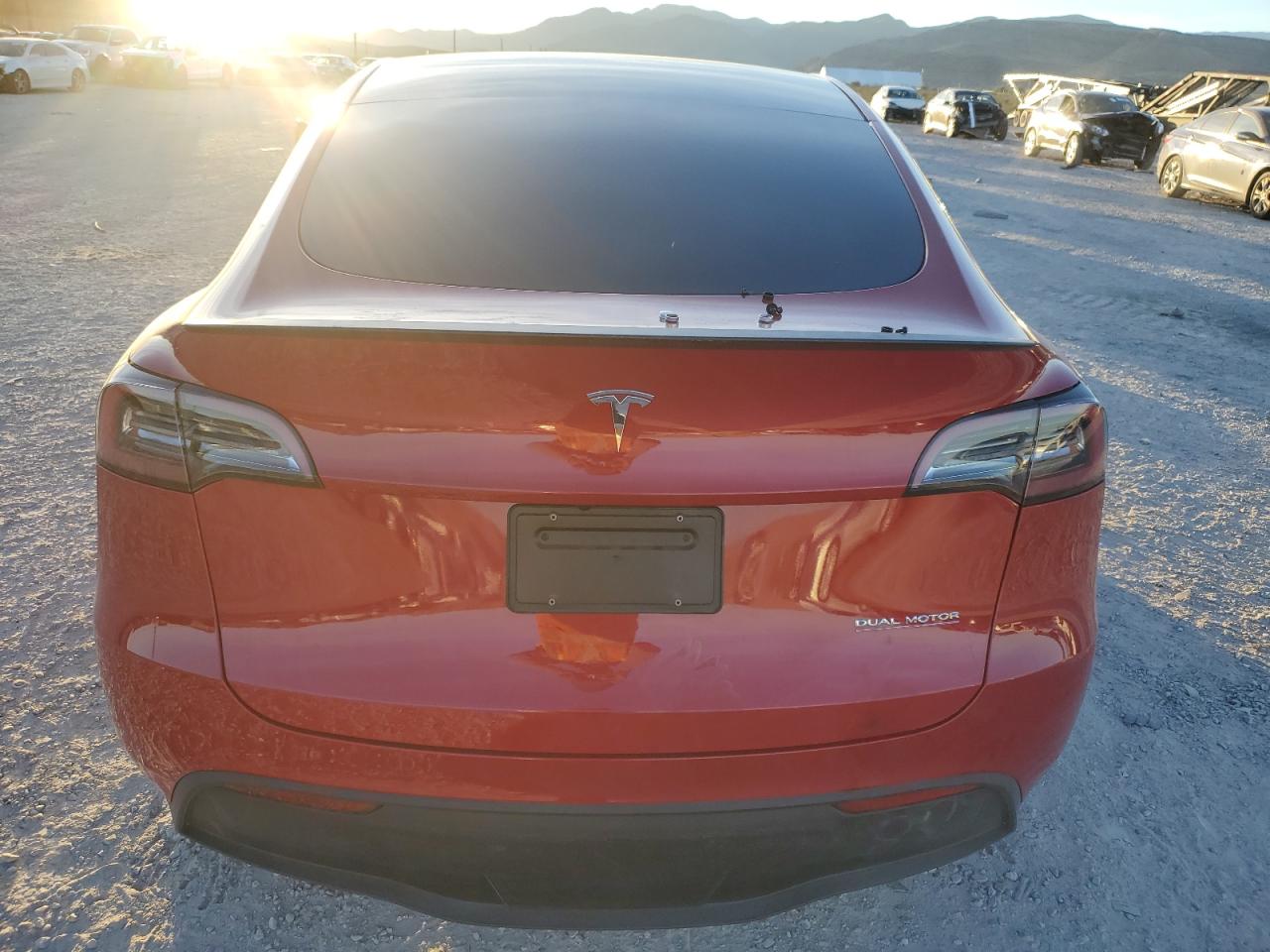 2023 TESLA MODEL Y  VIN:7SAYGDEF7PF832730