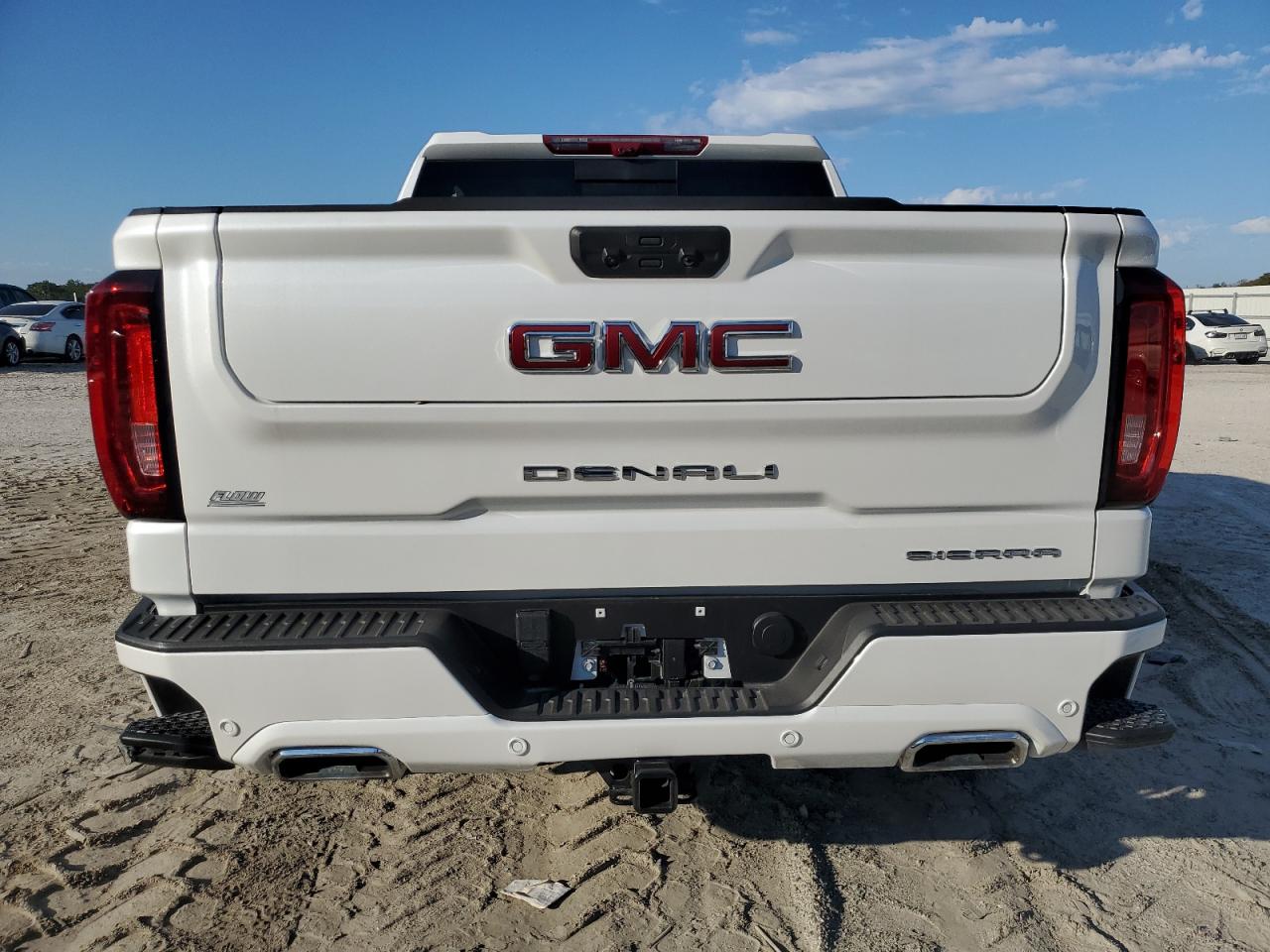 2024 GMC SIERRA K1500 DENALI VIN:1GTUUGEL1RZ192474