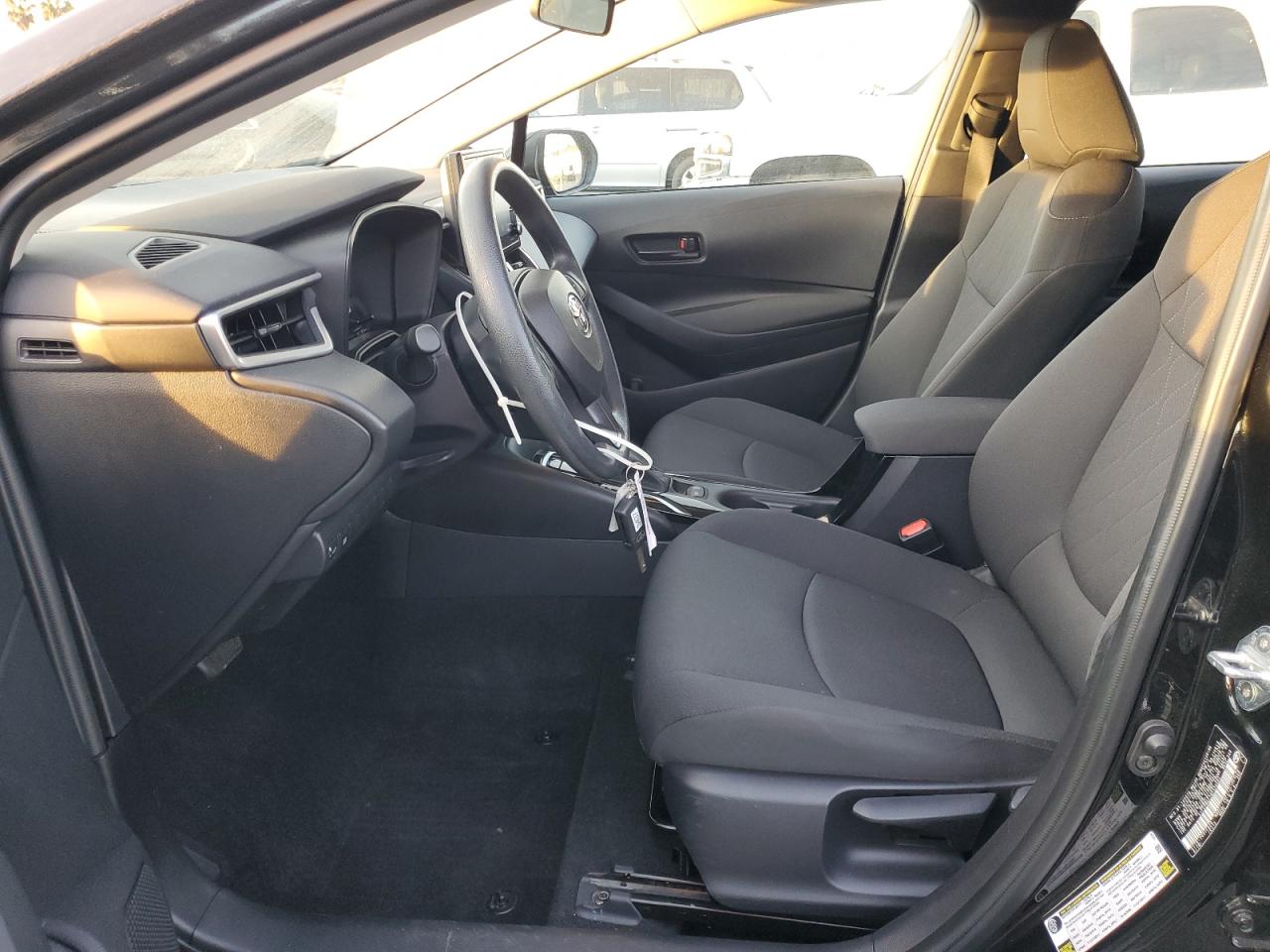 2022 TOYOTA COROLLA LE VIN:5YFEPMAE2NP379583