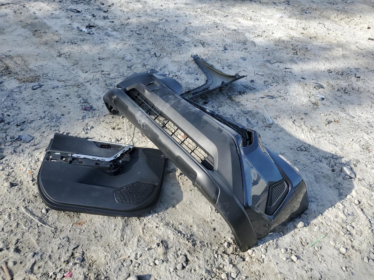 2022 TOYOTA RAV4 XLE VIN:2T3W1RFV2NC175501