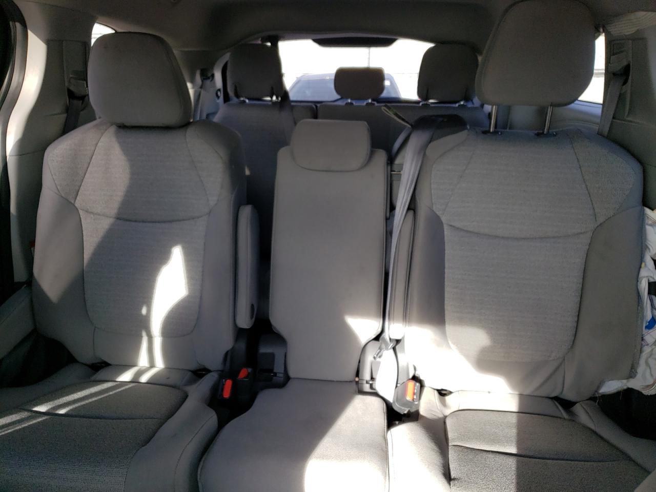 2022 TOYOTA SIENNA LE VIN:5TDBSKFC8NS051301