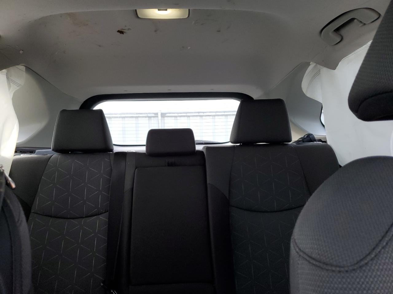 2022 TOYOTA RAV4 XLE VIN:2T3P1RFV8NW280109