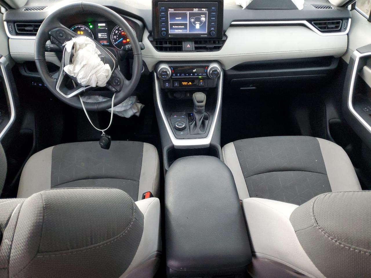 2022 TOYOTA RAV4 XLE VIN:4T3RWRFV6NU069890