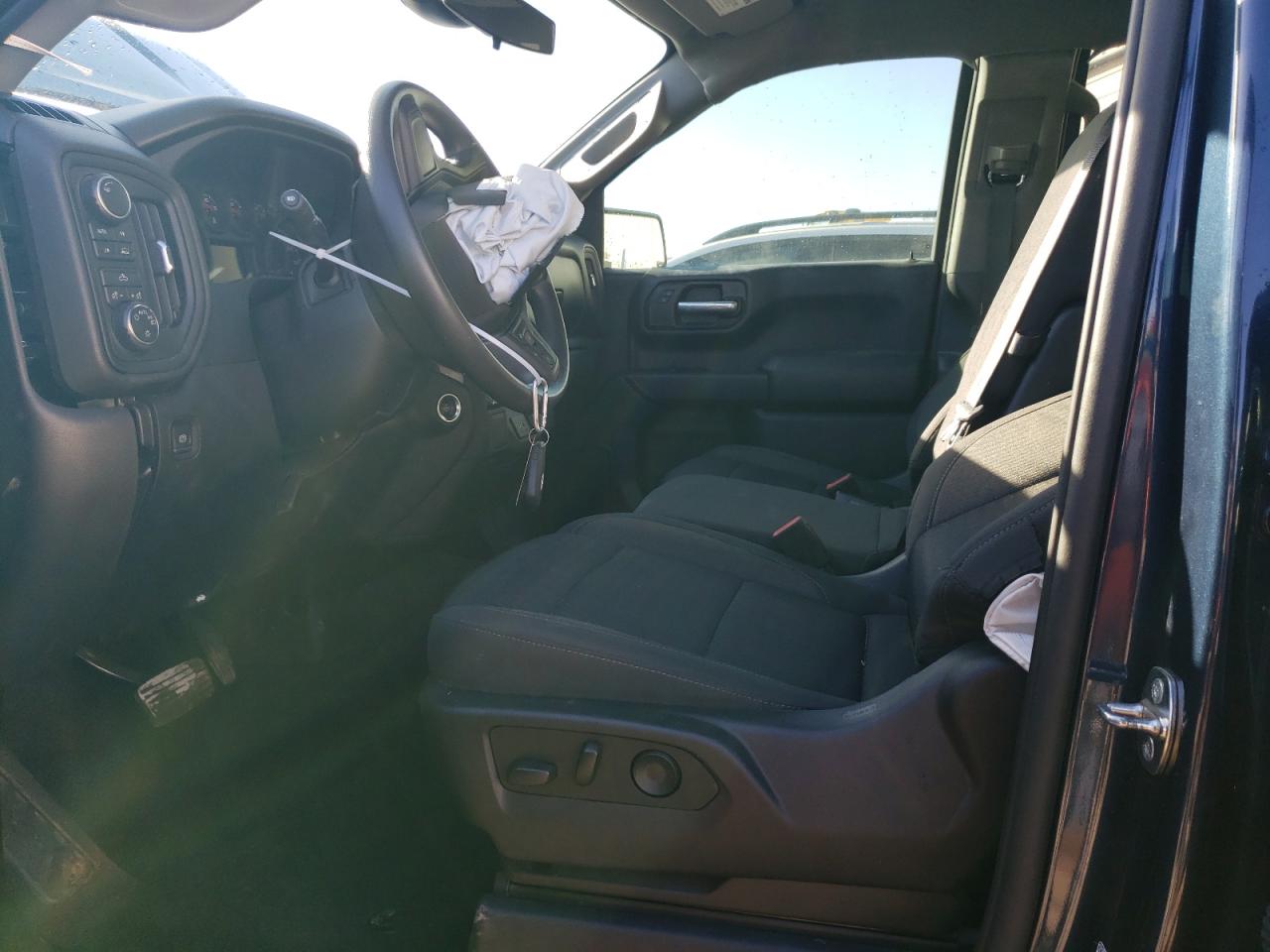 2022 CHEVROLET SILVERADO K1500 CUSTOM VIN:1GCPDBEK1NZ621632