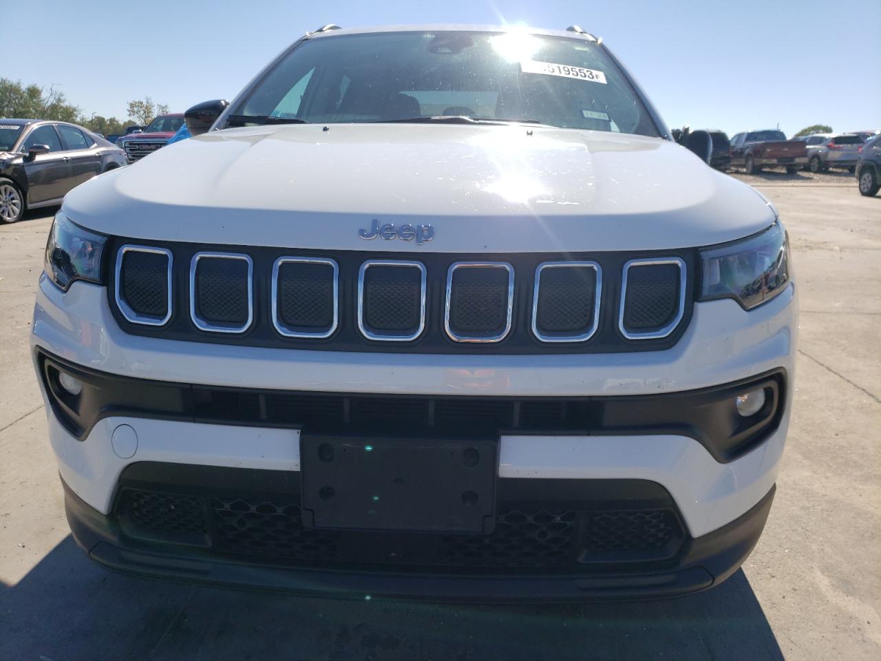 2022 JEEP COMPASS LATITUDE VIN:3C4NJCBB4NT218522