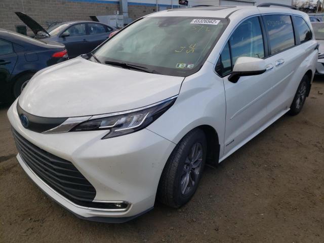 2021 TOYOTA SIENNA XLE VIN: 5TDJSKFC0MS020120