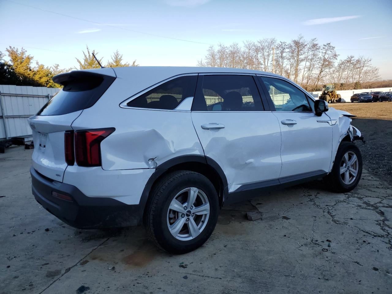 2023 KIA SORENTO LX VIN:5XYRGDLC7PG172904