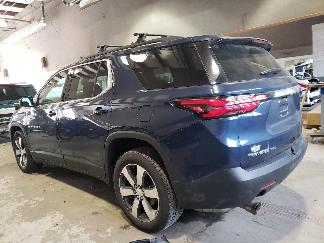 2022 CHEVROLET TRAVERSE LT VIN:1GNEVHKW0NJ151906
