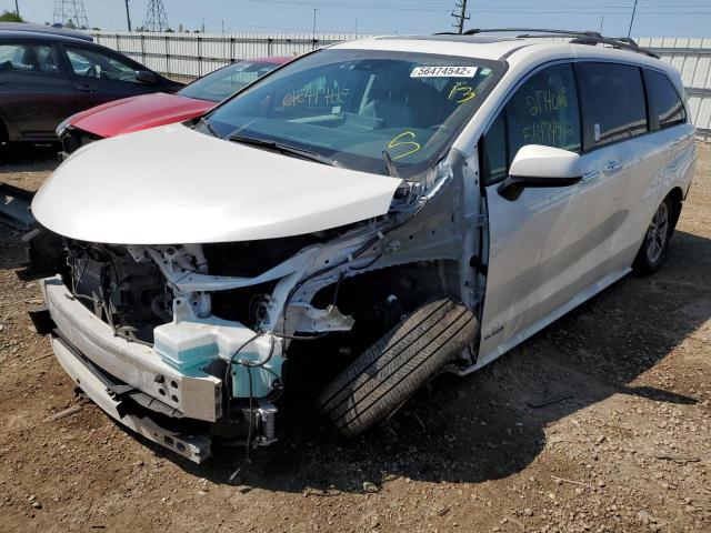 2021 TOYOTA SIENNA XLE VIN: 5TDJRKEC3MS040701