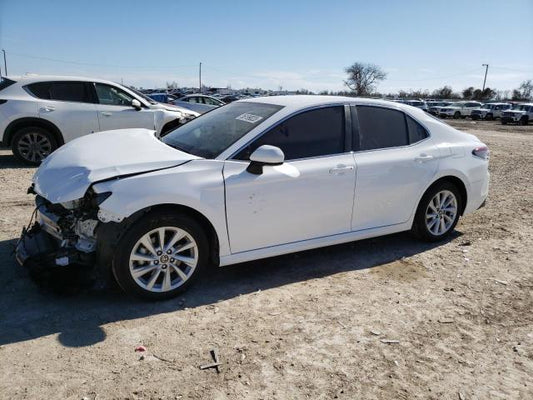 2021 TOYOTA CAMRY LE VIN: 4T1C11AKXMU575409